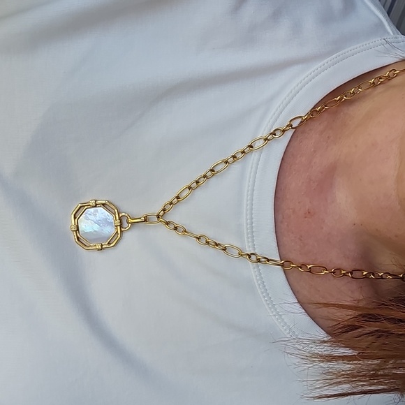 LN Noonday pendant necklace - Picture 3 of 8